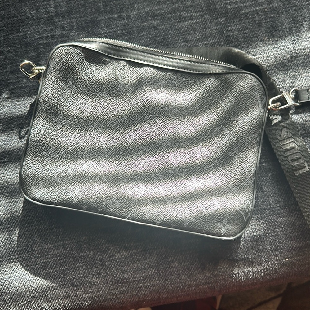 Louis Vuitton messenger bag